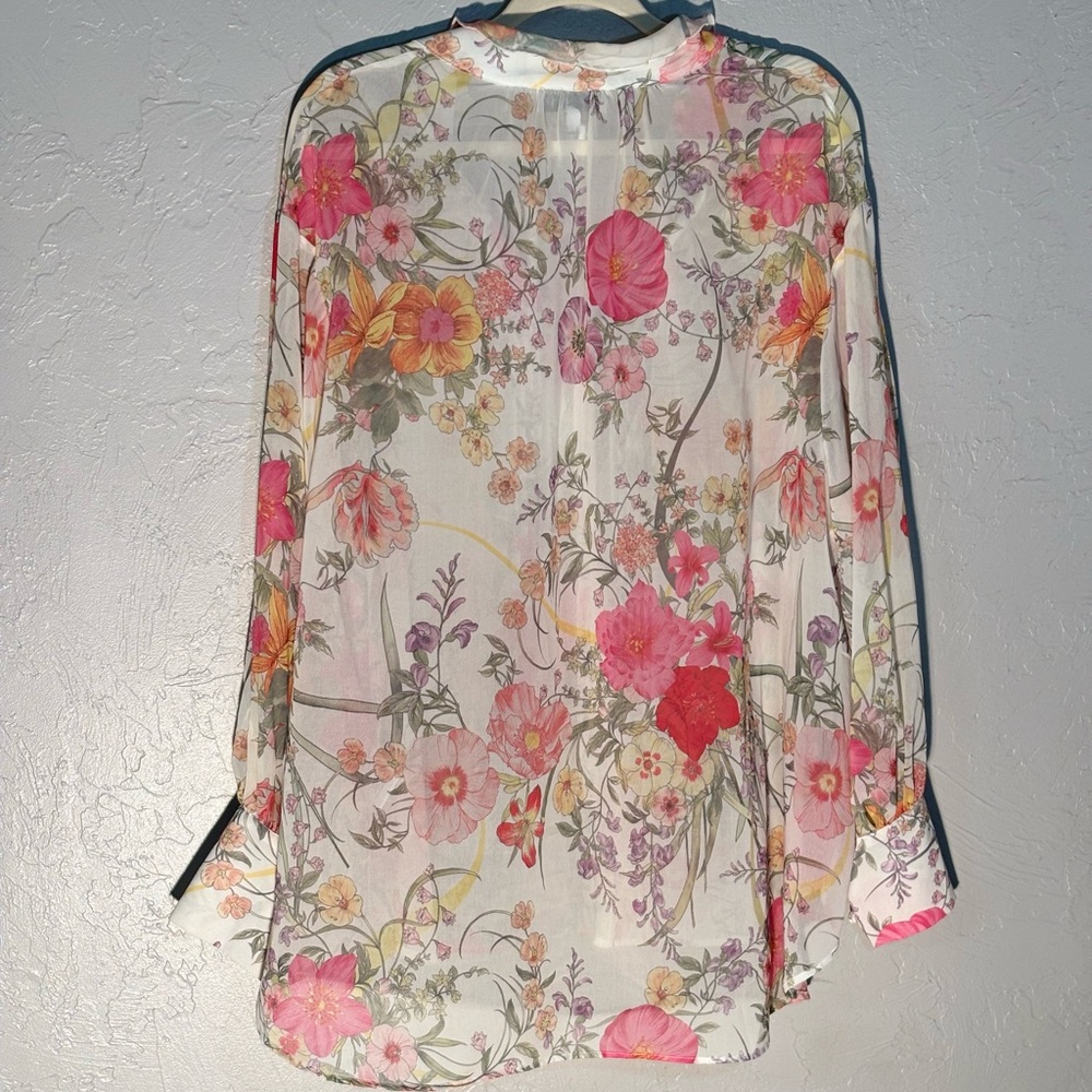 Gibson Latimer Pink and Orange Graphic Blouse - Picture 3 of 4